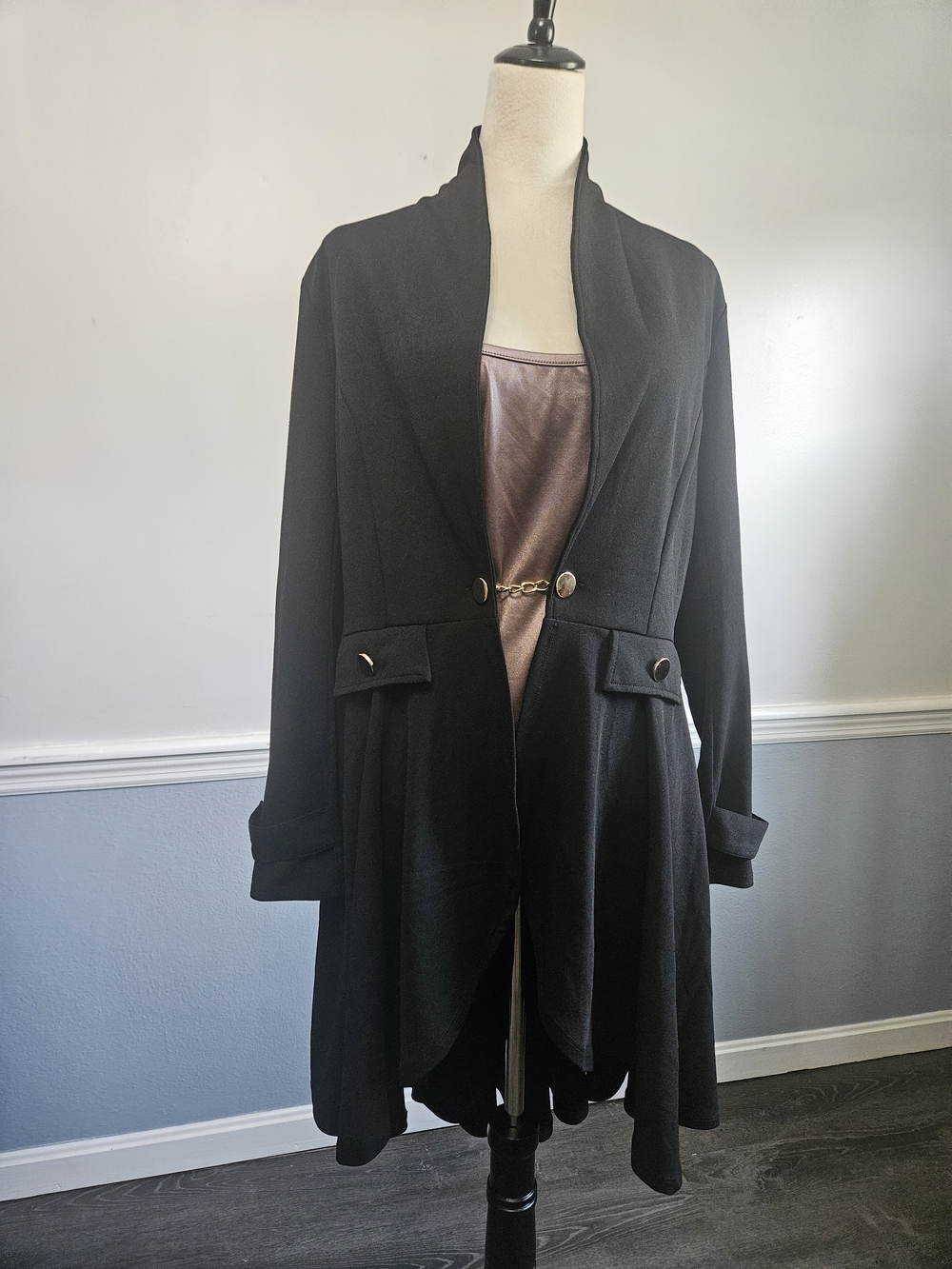 Love 83 Black Fit Flare High Low Blazer Coat Jacket XL Gold Chain